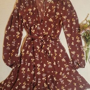 ami dress  floral size medium